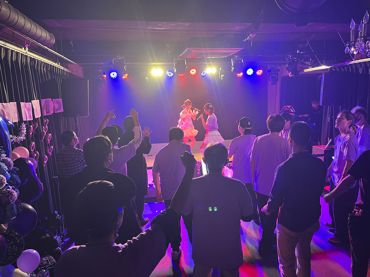 スタンディング利用