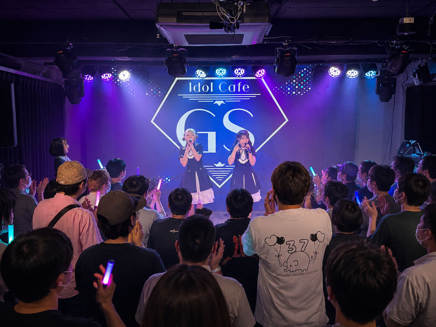 懇親会の雰囲気をよくする音響、照明、備品設備